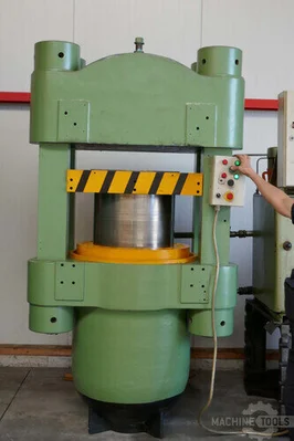 Used MAKEY BOWLEY EUROPRESS 1000 Hydraulic Presses NL | Mach 4 Metal #1420541