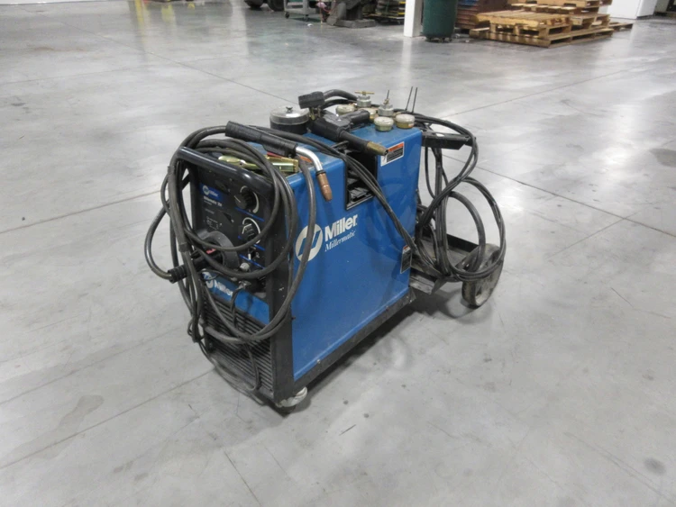 Used MILLER MILLERMATIC 251 Mig Welders Minnesota US | Machinesused.com #1424286