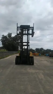 USED 1900 CATERPILLAR P26500