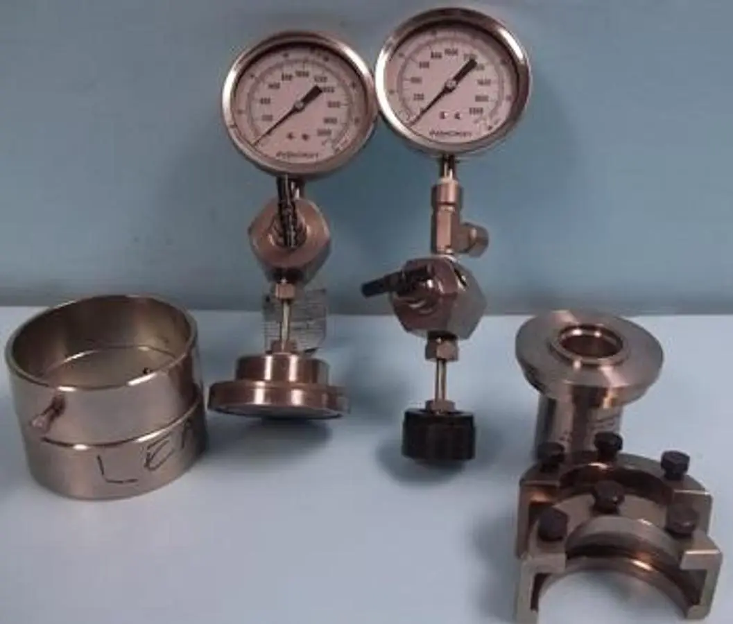 QTY. 1. PARR INSTRUMENT COMPANY LOT OF PARR INSTRU...