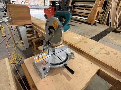 Used MAKITA LS1040 Cross Cut Saws Colorado US | MachineryMax #1518895