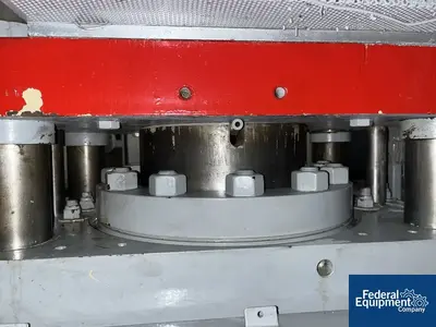 17" x 18" Racine Hydraulic Press
