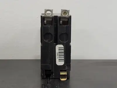 USED SQUARE D QOB215