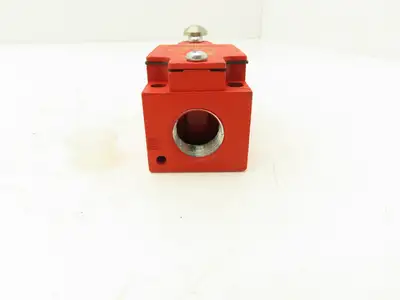 Omron STI ER4017 Emergency Cable Pull Safety Switch 500V/1A 250V/2A 100V/5A