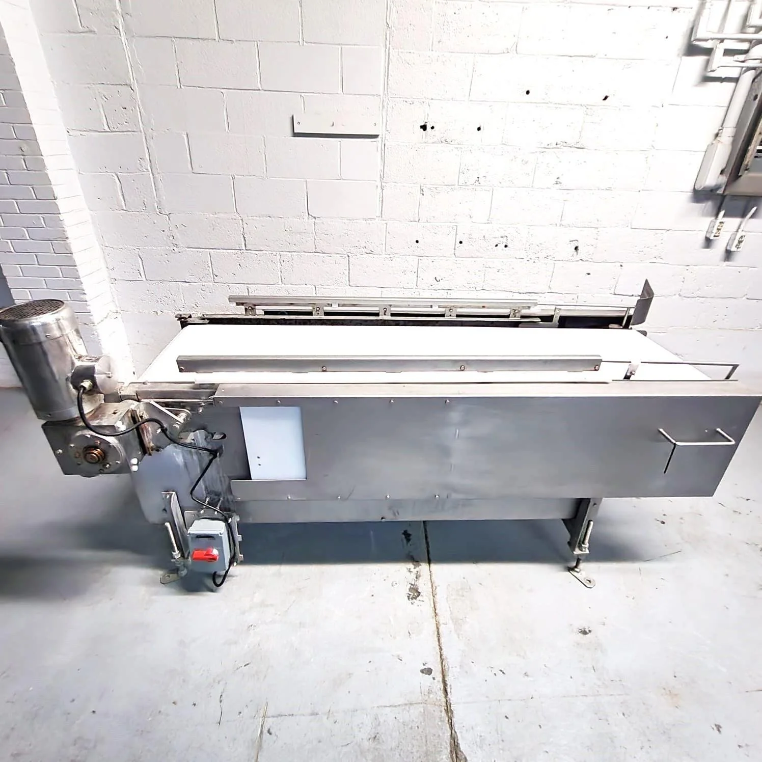 Retractable Conveyor for Food Processing Application # 5574