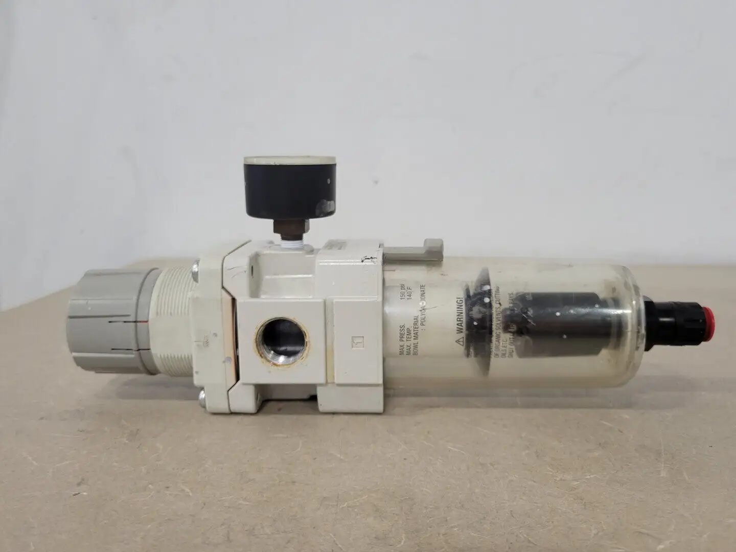 Used SMC AW40-N04D-Z-A Parts (Hydraulics and Pneumatics) British Columbia CA | Lenmark #267738