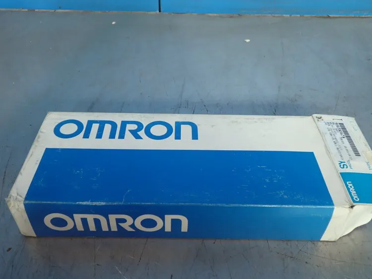 Used OMRON C500AD101 PLC Input & Output Ohio US | HGR 24 #1406484