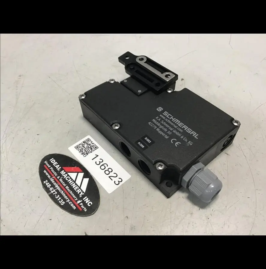 USED SCHMERSAL AZM 161CC-12/12RKA-024-2484