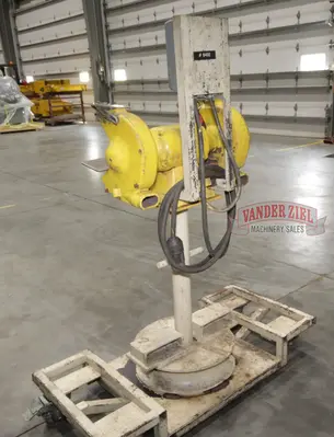 8" Double End Pedestal Grinder