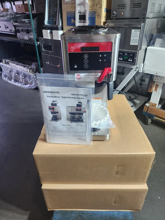New | in-Stock Grindmaster-Cecilware B-3 Coffee Equipment | Direct Kitchen Equipment #1045896