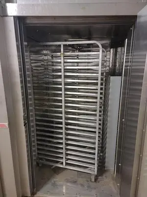USED REVENT 724U
