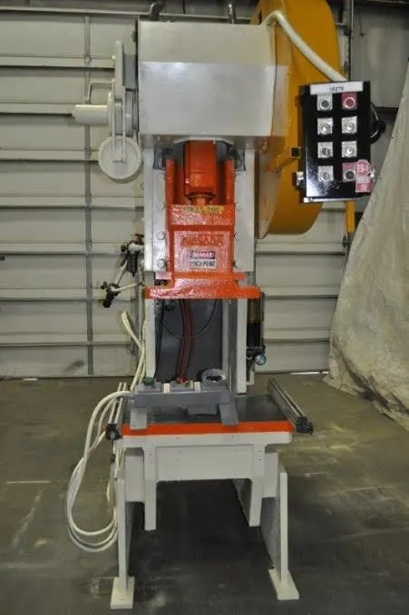 Used NIAGARA M-60 O.B.I. Presses Ohio US | D & D Industries #437764
