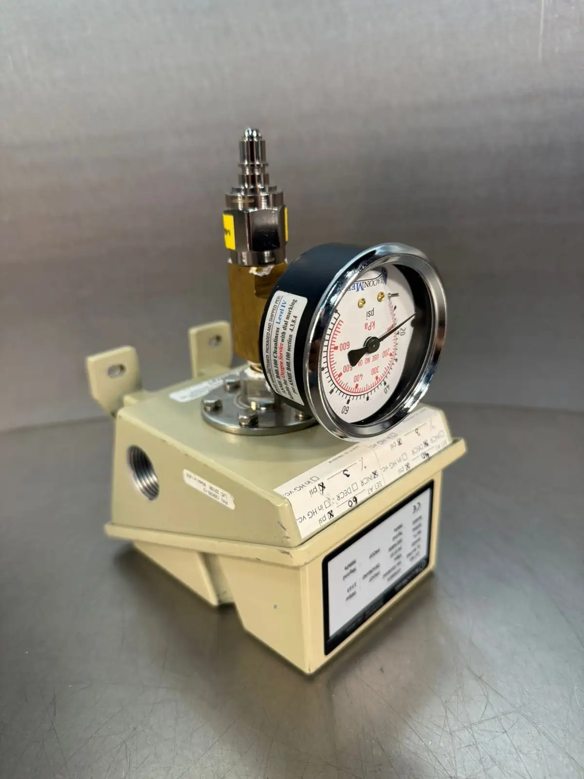 Beacon Medaes 4107656915 15A, 125-250Vac /100psi Proof 1000 (12.6.5)