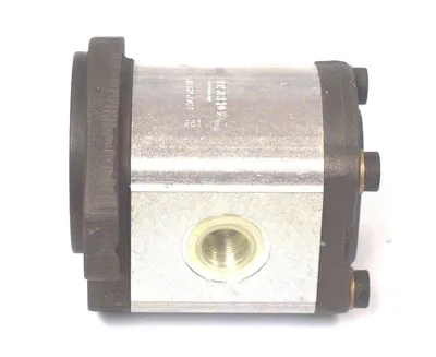 NEW CAT / BOSCH 0-510-625-040 PUMP GP-GR A , 091990 , 0510625040