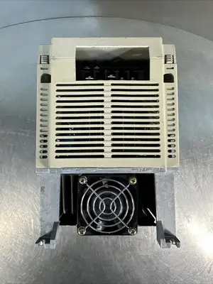 USED Yaskawa Yaskawa SGDB-20ADG 1F