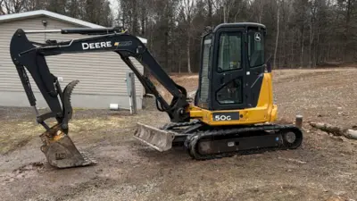 USED 2017 Deere 50G