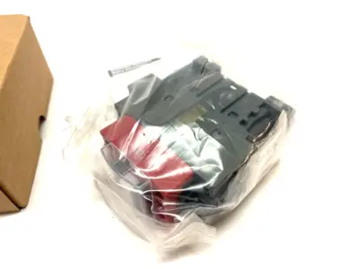 Ex9CA09D11B,1321999 | Noark Ex9CA09D11B Safety IEC Contactor 3-Pole 9A 24VDC 1321999 - New