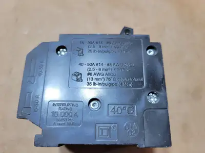 Used SCHNEIDER CHOMT2020240 Switchgears British Columbia CA | Lenmark #1438386
