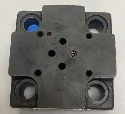 USED VICKERS CVC-25-D1-S2-10