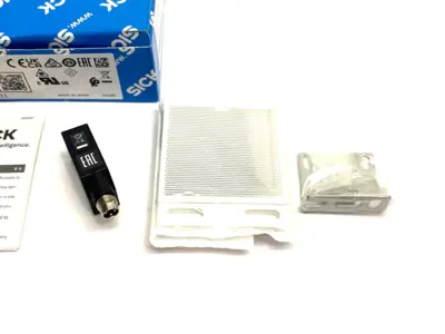 NEW SICK PHOTOELECTRIC RETRO-REFLECTIVE SENSOR KIT, W100 LASER