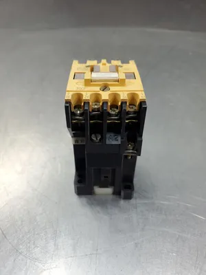 Allen Bradley 700-F400A4 RELAY, 10A 660V. 4D-31