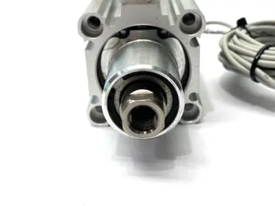 Used SMC Pneumatic Swing Clamp Cylinder 40mm Bore 10mm Clamp Stroke Pneumatic Cylinders Michigan US | Maverick Industrial Sales #1419249