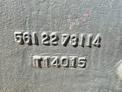 NEW KOMATSU 561-22-73114