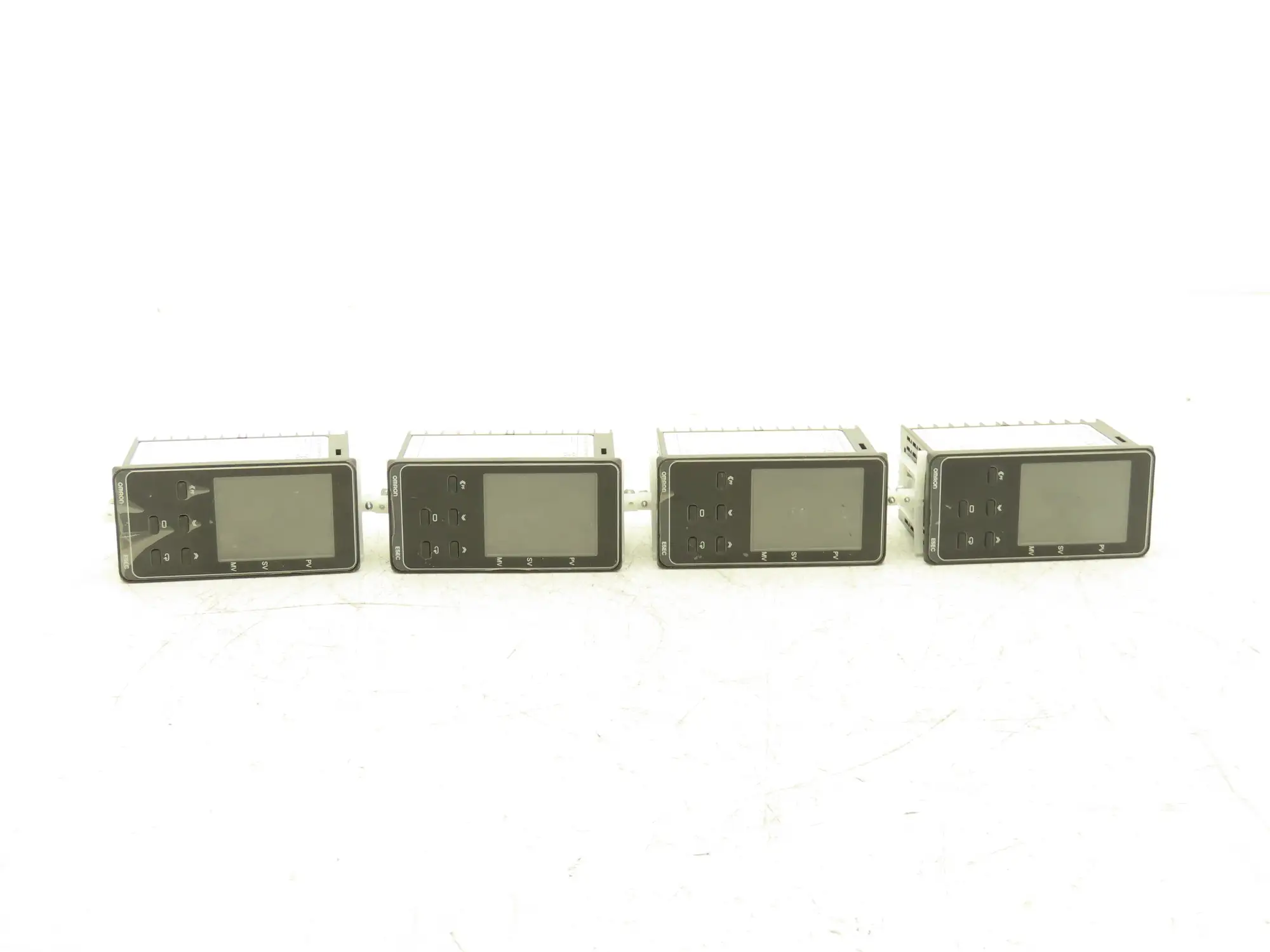 Omron E5EC-QR2ASM-800 Digital Temperature Controller 250VAC Ver 2.1 Lot of 4