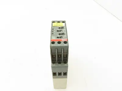 ABB CM-TCS.12 Temperature Monitoring Relay 24V 240V