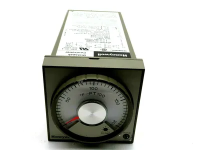 NEW HONEYWELL AV901AB205 TEMPERATURE CONTROLLER 120V 50/60HZ