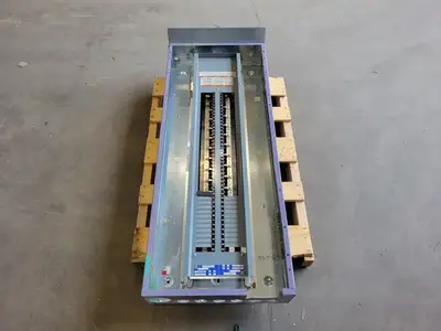 USED SQUARE D NQOD484L225CU