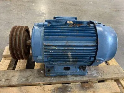 USED 2012 WEG W22