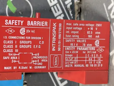 Stahl 9011/01-199/270/00 IntrinsiPak Safety Barrier Module Used