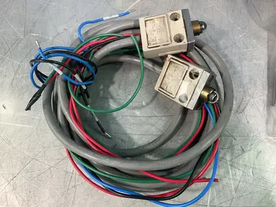 Used OMRON, PEPPER+FUCHS, FESTO _UNKNOWN_ Relays & Switches Ohio US | HGR 24 #1709216