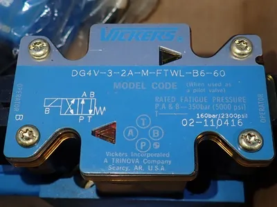 USED VICKERS DG4V32AMFTWLB660