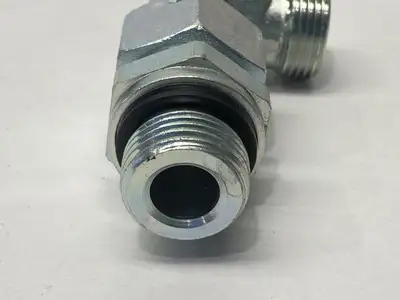 EW10ZLREDCF | Parker  Ermeto DIN Swivel Adjustable 90 Degree Elbow 10mm - New Other
