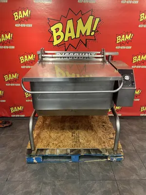 Groen 40 Gallon Natural Gas Tilt Skillet