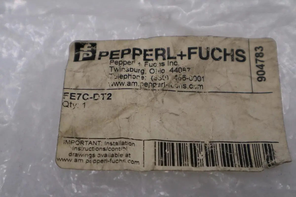 NEW PEPPERL FUCHS  FE7C-DT2V PHOTOELECTRIC SENSOR STOCK 5882