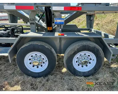 Used TRAVIS _UNKNOWN_ Seed Tenders Iowa US | Keast Enterprises #1360482