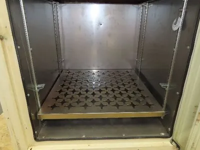VWR 1540 Scientific Oven 600W 120V Incubator Unit Shel-Lab