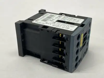 3RT2016-1HB42 | Siemens  Power Contactor 3-Pole 9A 4kW 400V 24VDC - Used