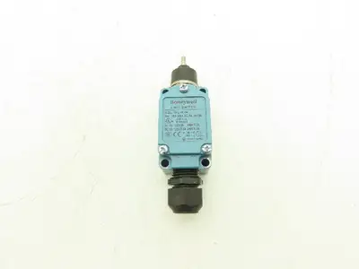Honeywell SZL-WL-K-N Limit Switch Plunger Style 10A 300VAC/ 6A 24VDC