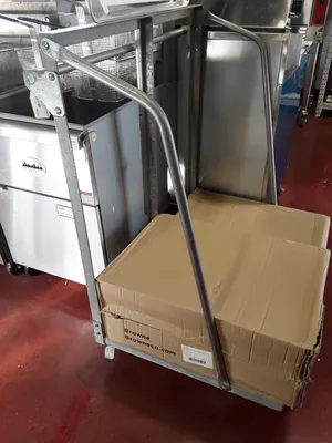 Heavy-Duty Double Stack Bun Pan Truck