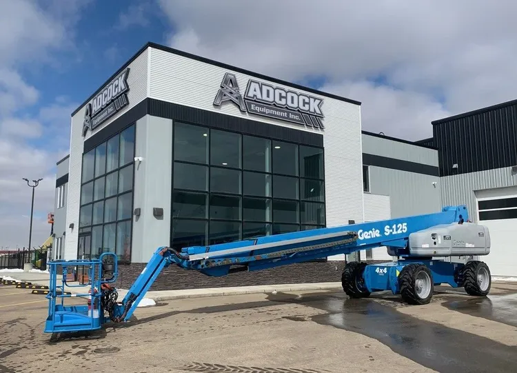 Used 2014 GENIE S-125 TELESCOPIC BOOM LIFT Telescopic Boom Lifts Alberta CA | Adcock Equipment #1418160