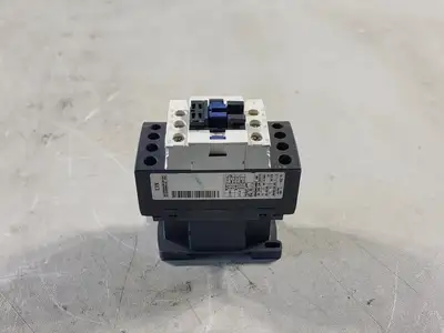 NEW R&M MATERIALS HANDLING 52296550