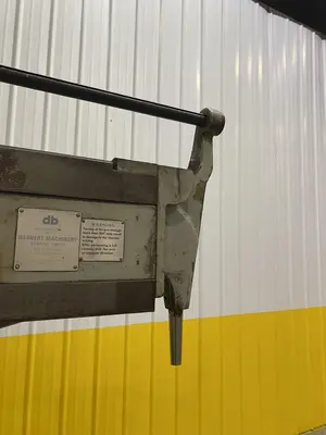 USED DARBERT 3676
