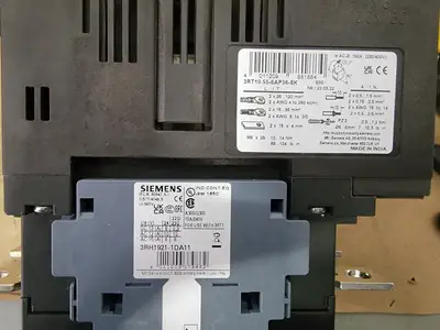 USED SIEMENS 3RH1921-1DA11