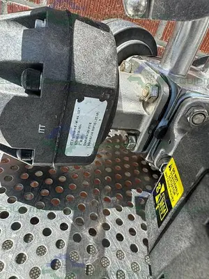 USED 5 ITT PURE FLO ADVANTAGE STAINLESS STEEL DIAPHRAGM VALVE W/ 1" SANITARY FITTINGS