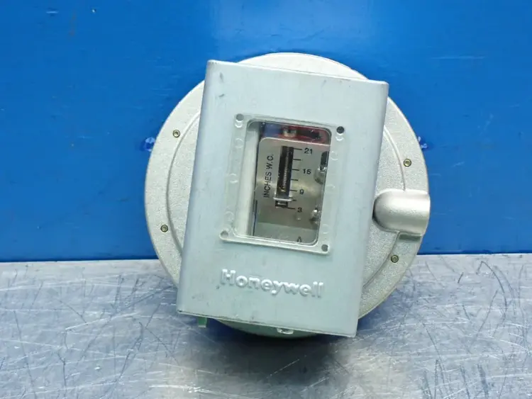 Used HONEYWELL C645A1030 Pressure Switches Ohio US | HGR 24 #802200