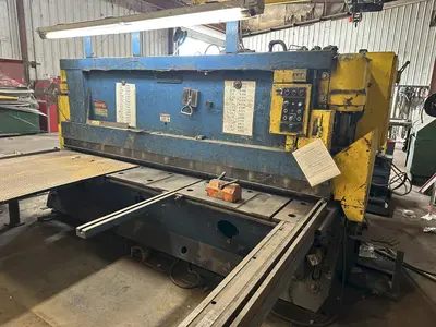 10’ X ¼” PACIFIC MODEL #250B10 HYDRAULIC SHEAR: STOCK #23403